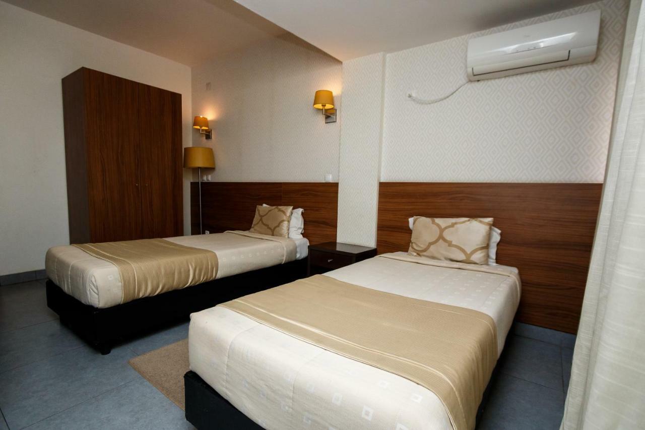 Hotel Santa Cruz Maputo Buitenkant foto
